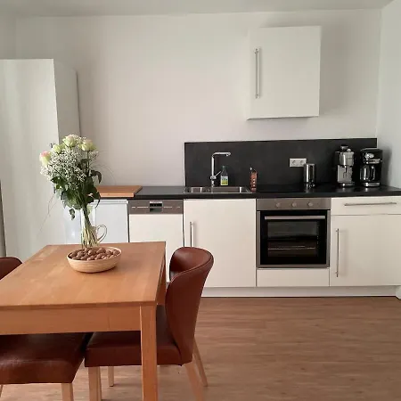 Modern In A Quiet Location Stelle